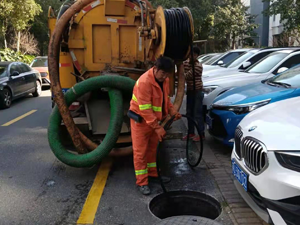 仁布排污管道清淤